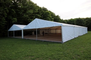 Rendezvénysátor 10 méter széles-32